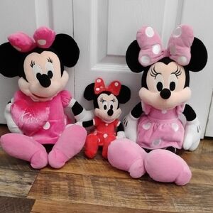 Disney Minnie Mouse Plush Trio - Pink, Red, Black
